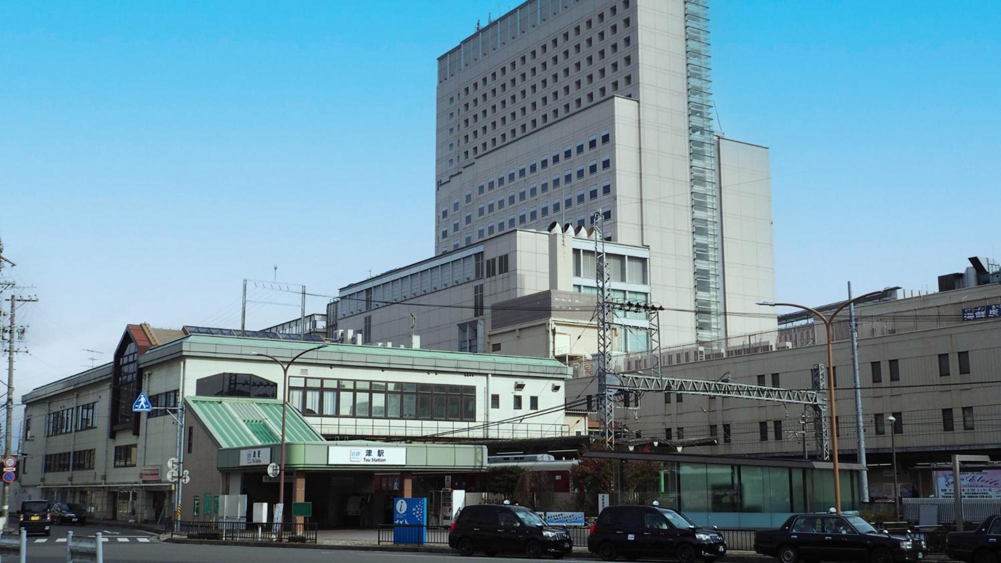 Toyoko Inn Tsu Eki Nishi Guchi Exterior photo